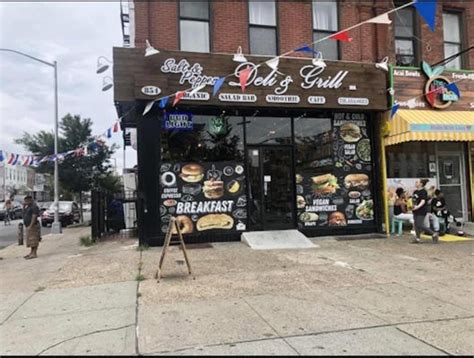 Salt & Pepper Deli & Grill .